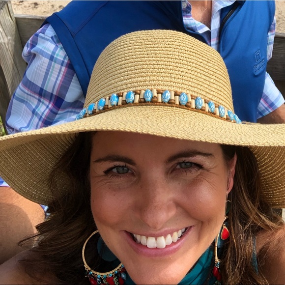 Meet your Posher, Marialyce - Picture 1 of 1